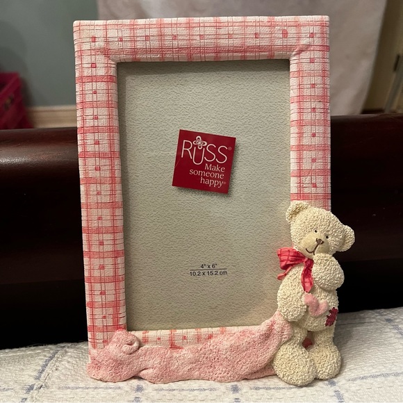 Russ~Teddy Bear Picture Frame~Size 4”x6”~Pink - Picture 5 of 5